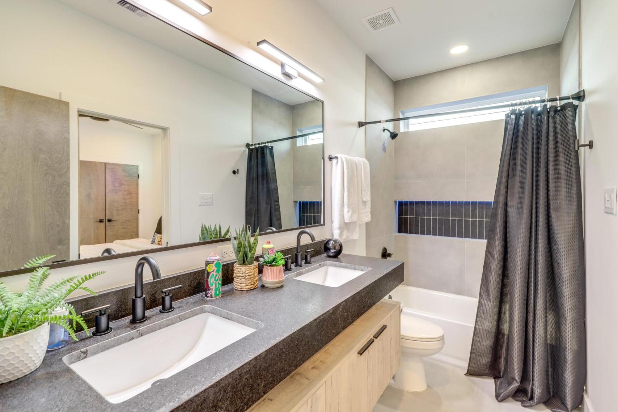 3 Mi To Dtwn Modern Townhome With Yard In יוסטון מראה חיצוני תמונה